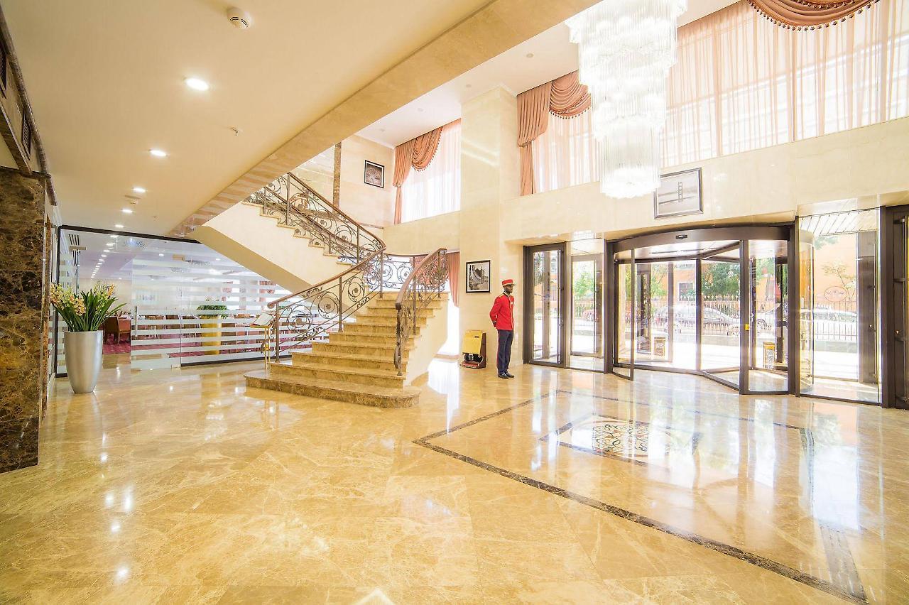 Shera Inn Hotel Almaty Ngoại thất bức ảnh