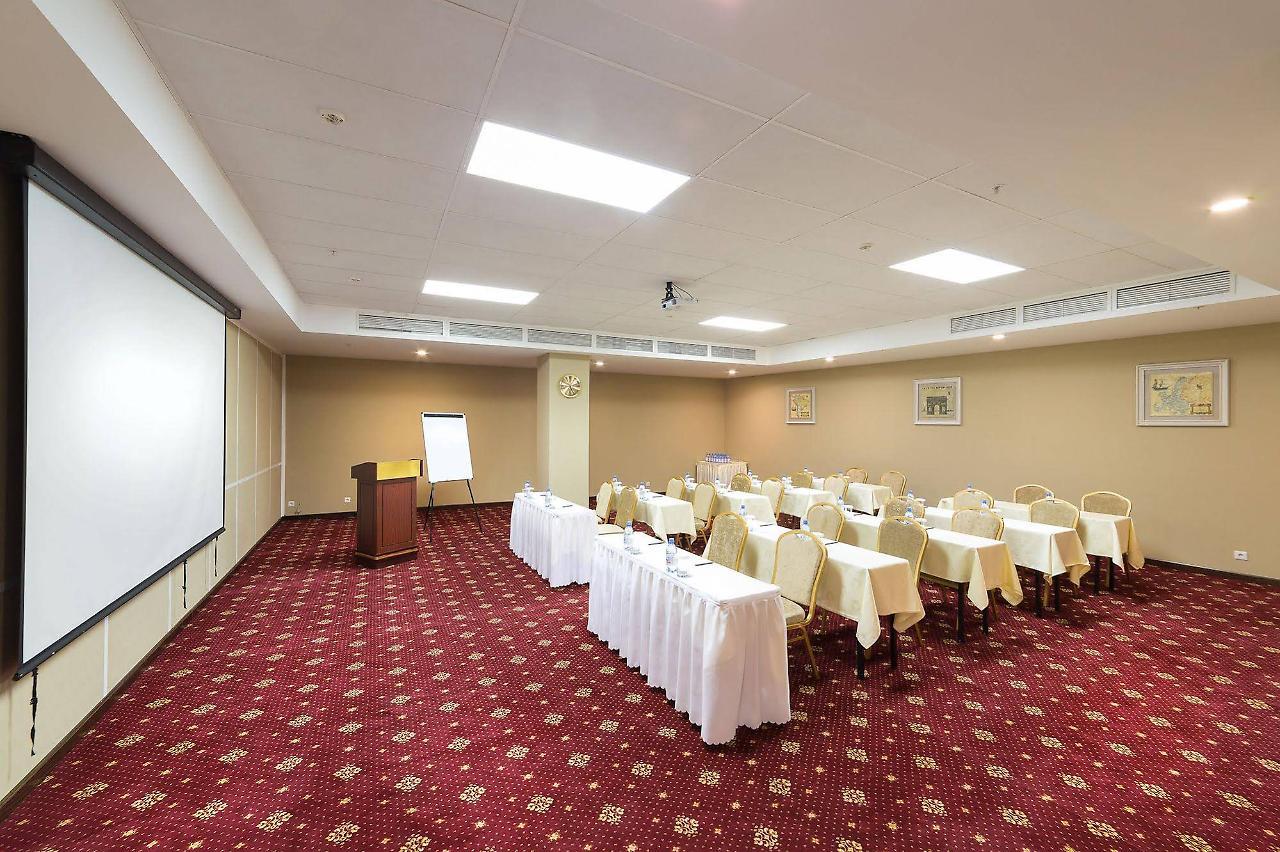 Shera Inn Hotel Almaty Ngoại thất bức ảnh