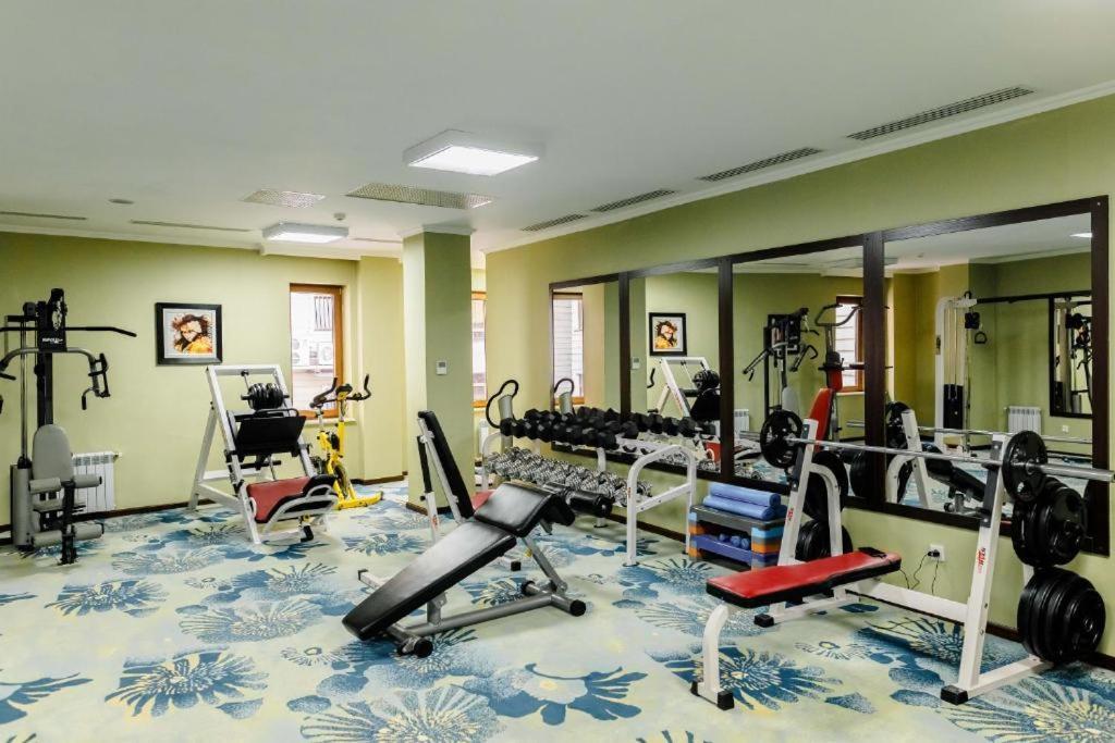 Shera Inn Hotel Almaty Ngoại thất bức ảnh