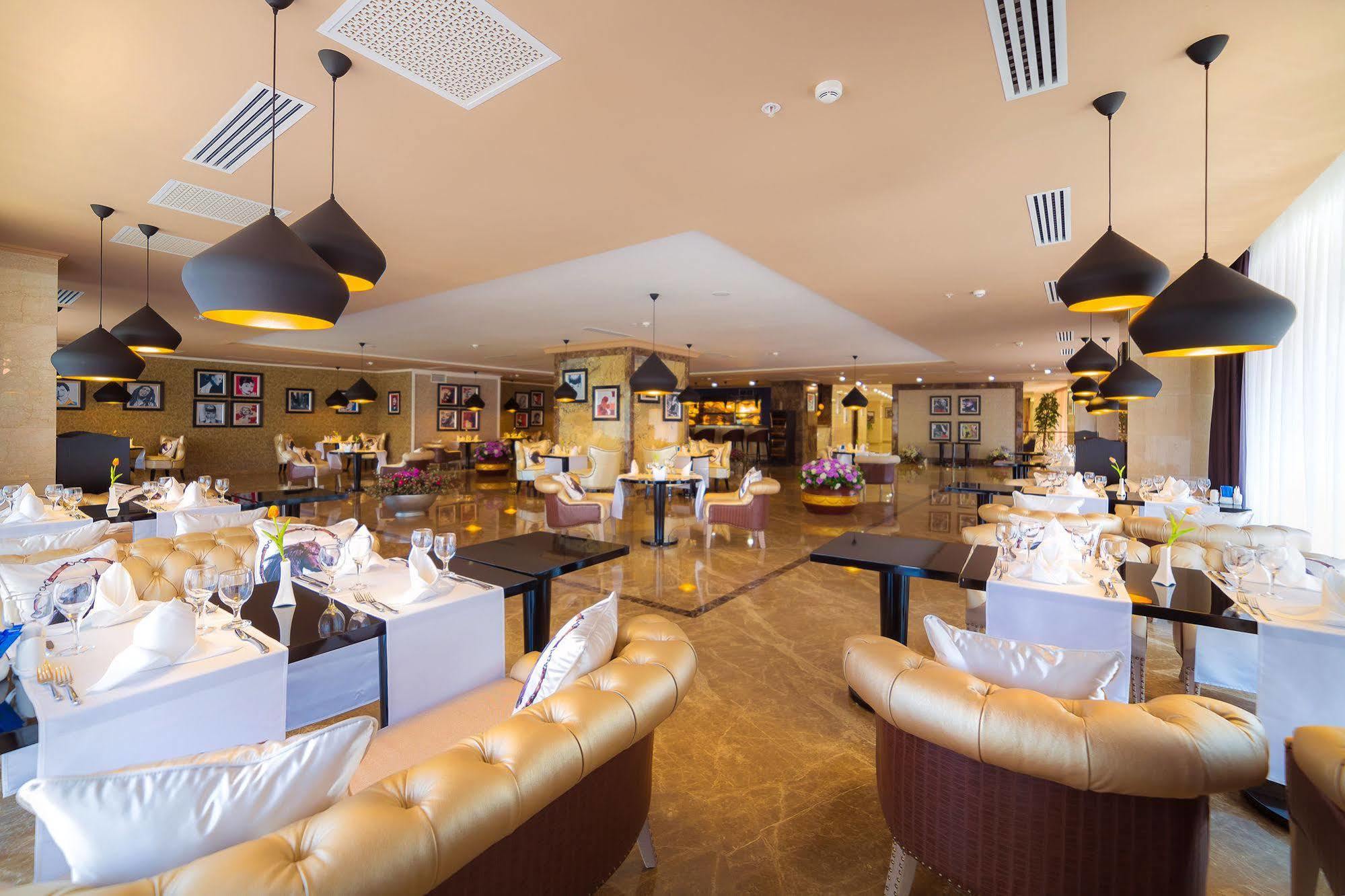 Shera Inn Hotel Almaty Ngoại thất bức ảnh